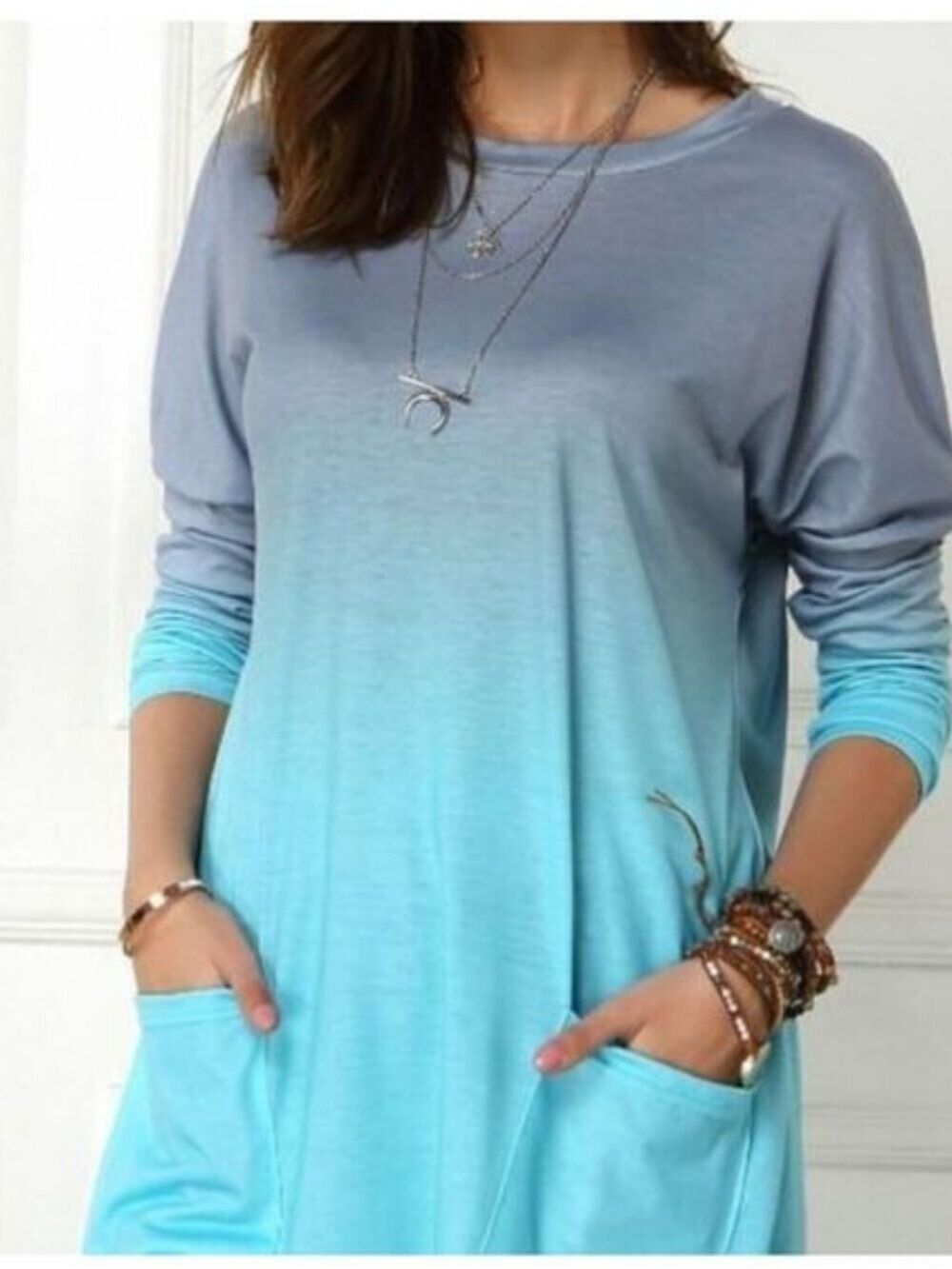 TRÏBE Long Sleeve Blue Ombre Sweatshirt Size Small NWT